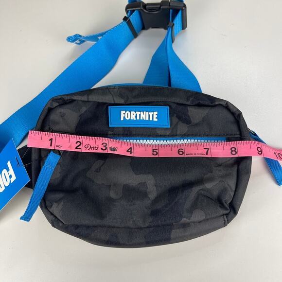 FORTNITE Multiplier NEW Waist Bag Black Blue Adjustable Functional Fanny Pack - Picture 9 of 10